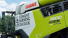 Claas Lexion 8900 Combine (790hp/581kW) - This shiny new machine is pictured just logo'd & ready for its first harvest.