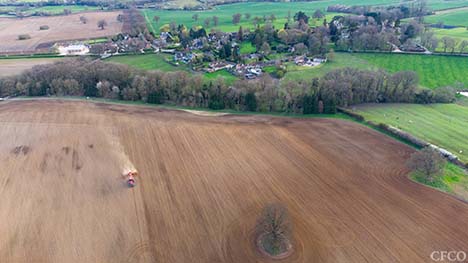 Case Quadtrac & Väderstad Rapid 8m Drill: Phill working 'The Hills' - a field near Lyndon village.