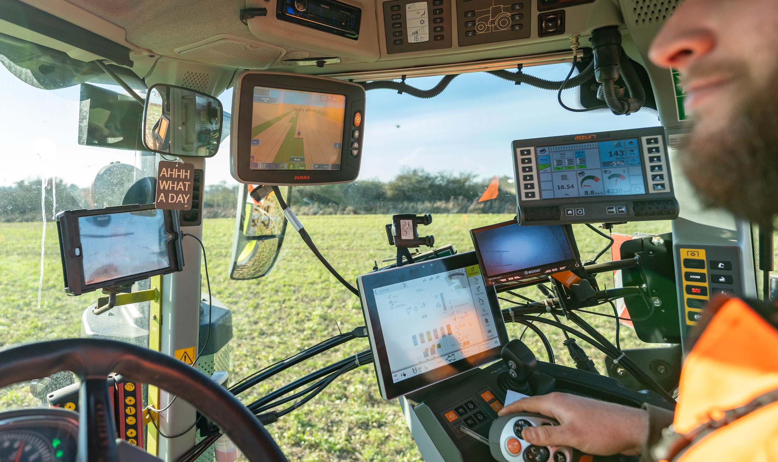 In-Tractor Technology & Screens